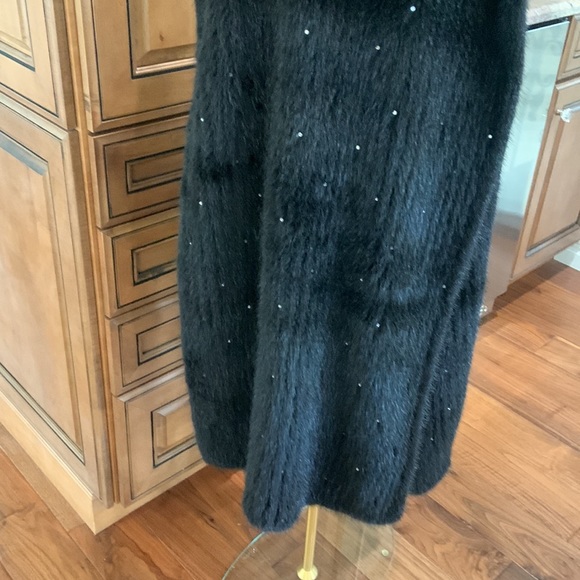 Mink fur wrap with rhinestones.  One of a kind stunning wrap. No tags. - Picture 5 of 10
